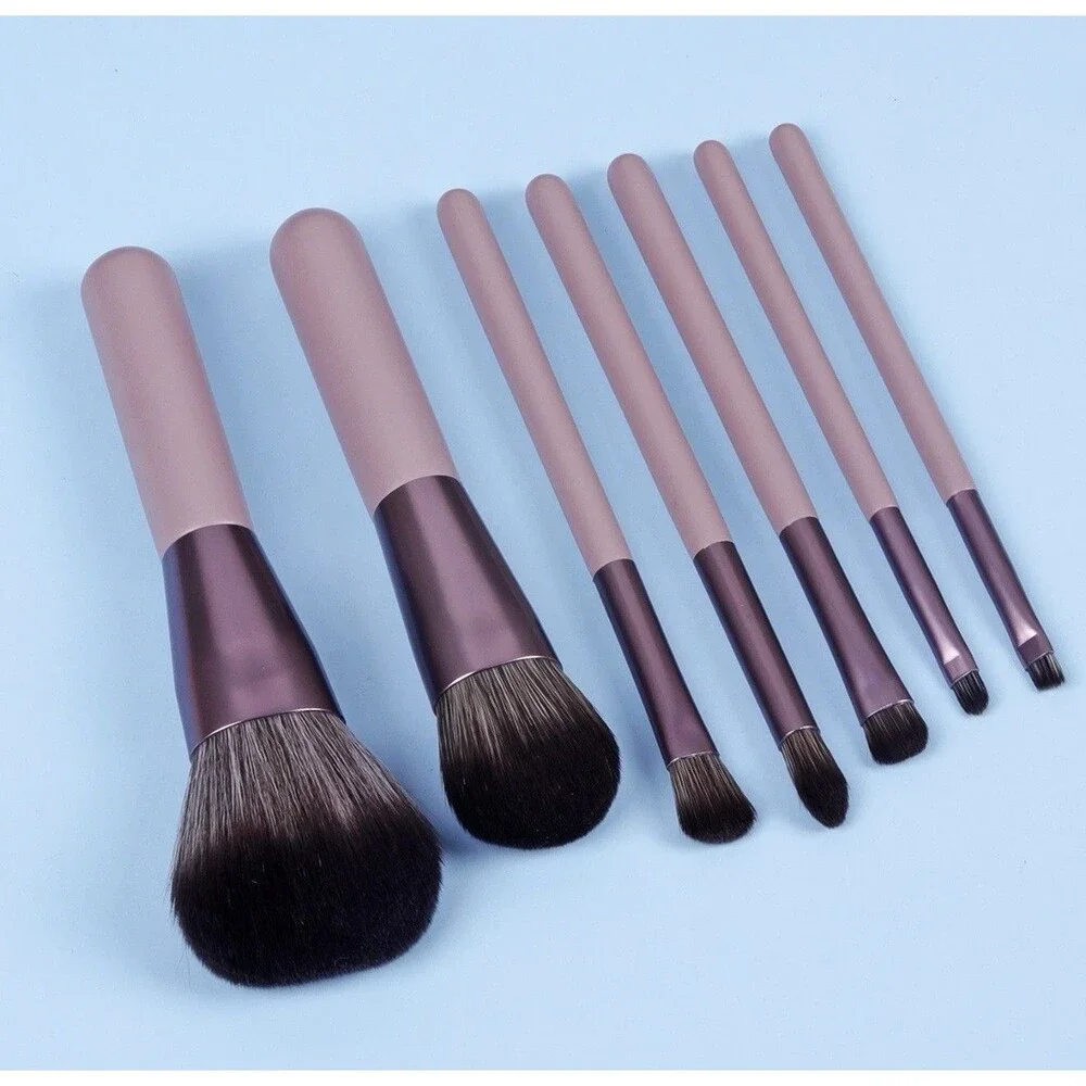 Professional 7-Piece Makeup Brush Set With Travel Case Dusty Purple NEW
